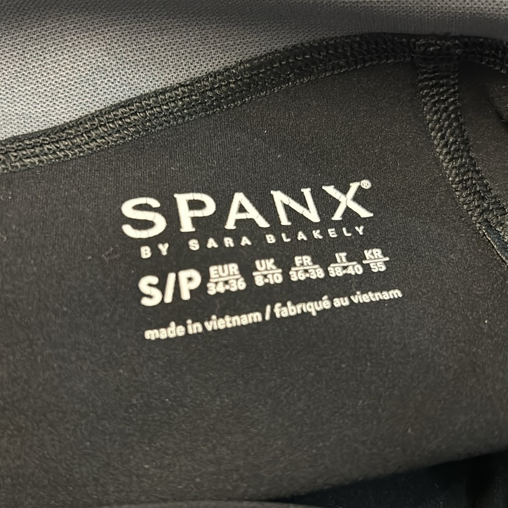 Spanx By Sara Blakey Seamless Leggings View 4